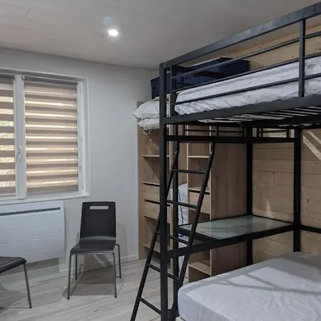 3 Etoiles, Meuble, 45m2, Station, Fibre, Netflix, Plus, Garage Appartement Laveissière