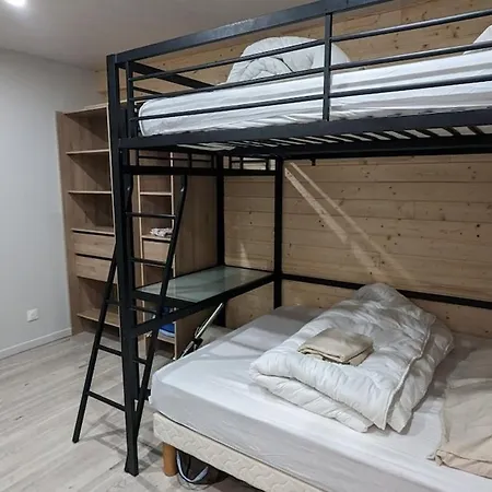 3 Etoiles, Meuble, 45m2, Station, Fibre, Netflix, Plus, Garage Apartamento
